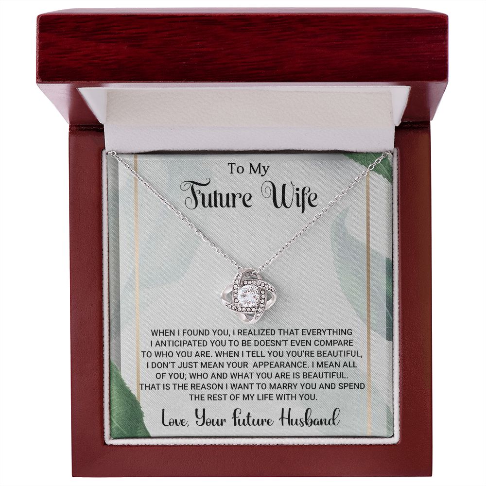 futurewife Love Knot/Etsy