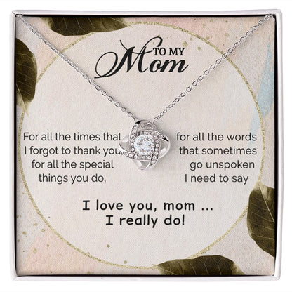 mom1 Love Knot/Etsy