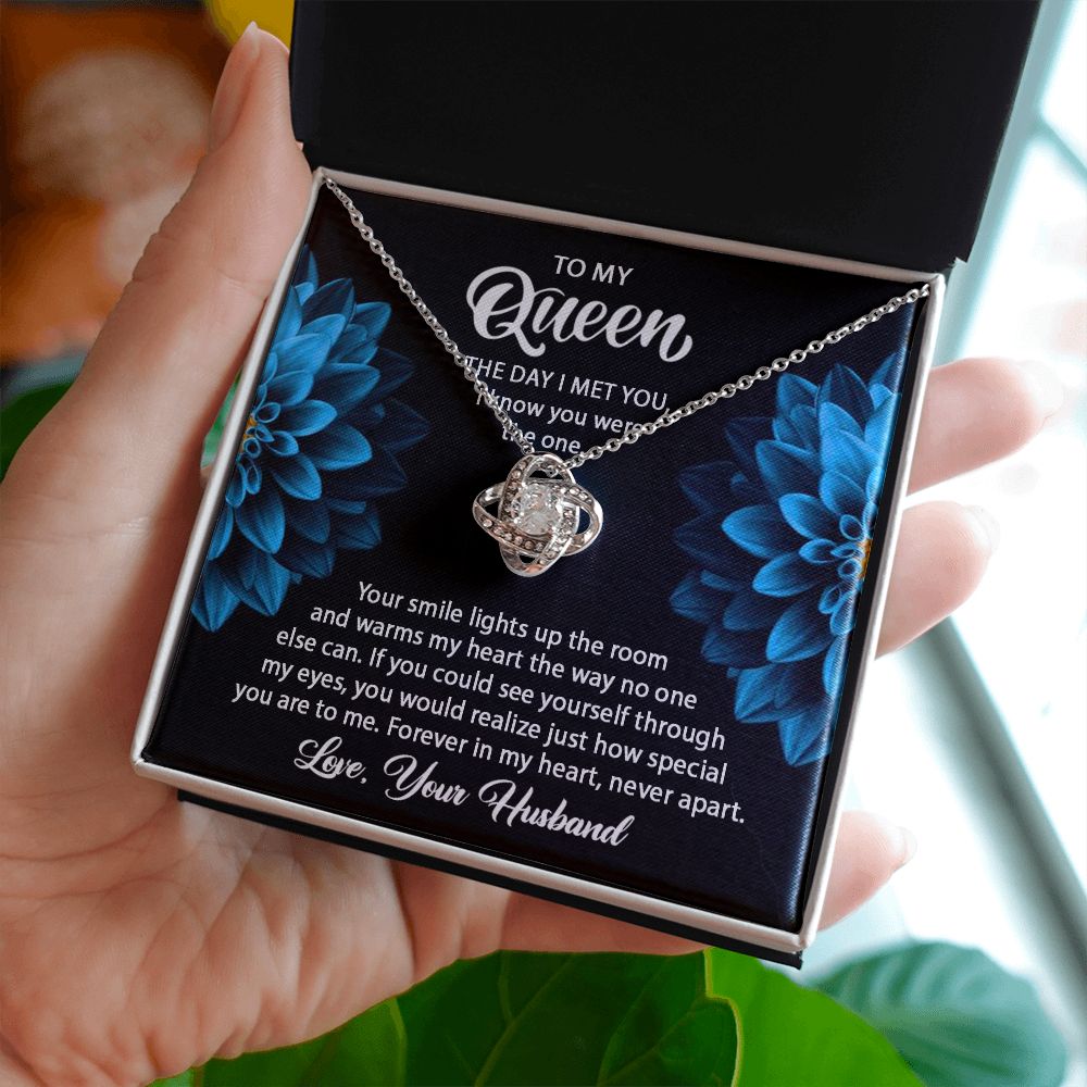 To My Queen - Your Smile Lights Up the Room