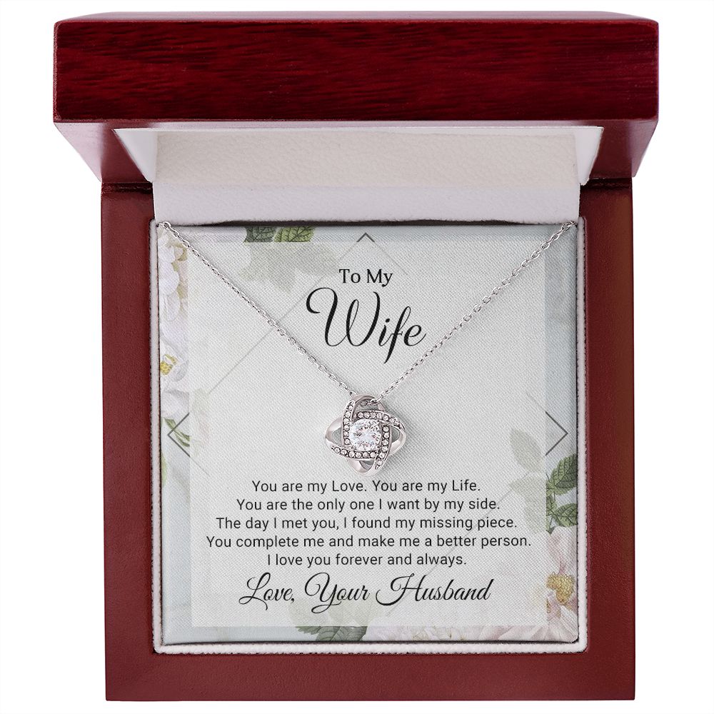 wife1 Love Knot/Etsy